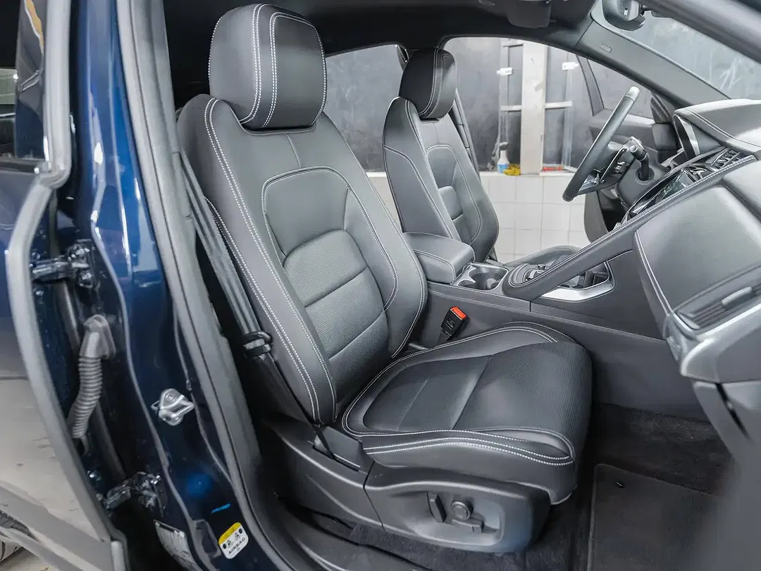 Jaguar E-Pace P200 4x4 R-Dynamic S - Thumbnail 9