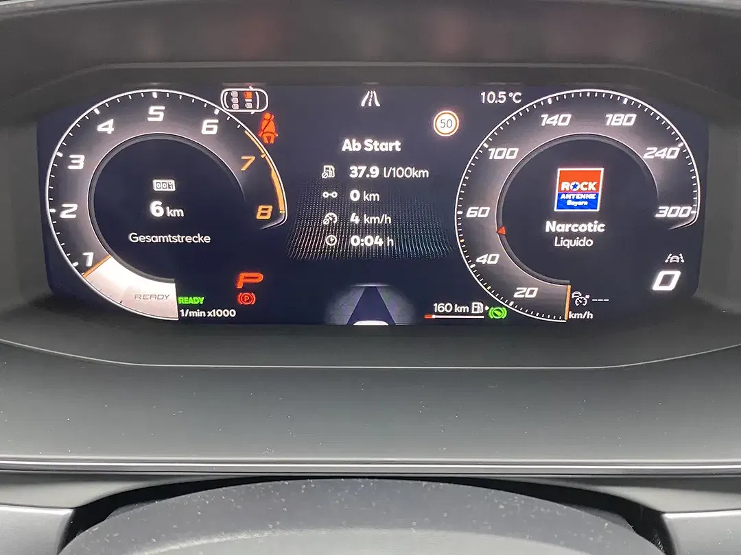 CUPRA Leon 1.5 eTSI DSG Sportstourer - Thumbnail 11