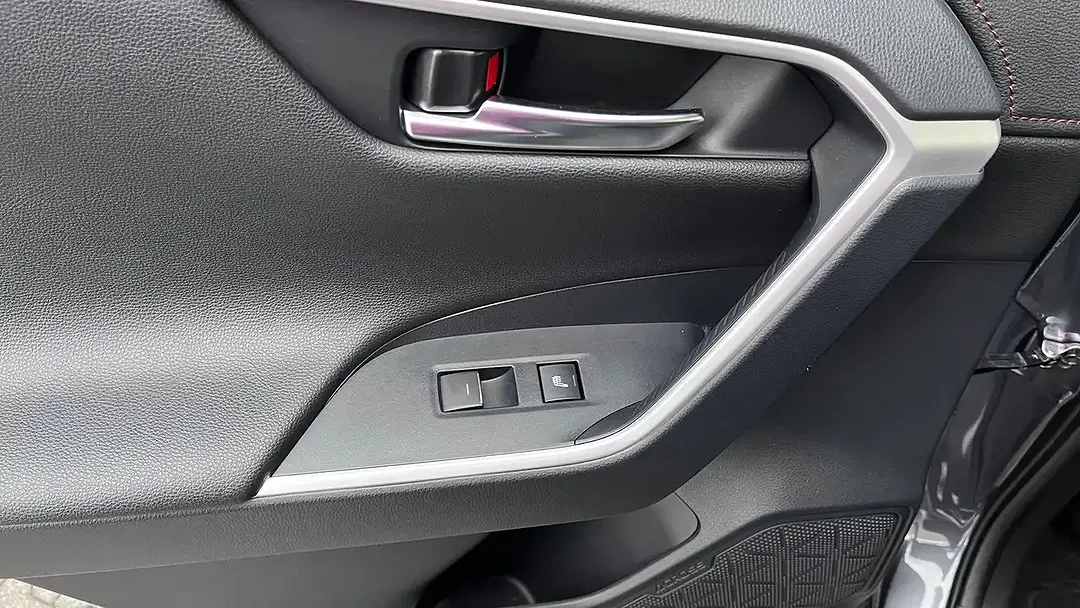 Suzuki Across Hybrid Comfort+ - foto 15