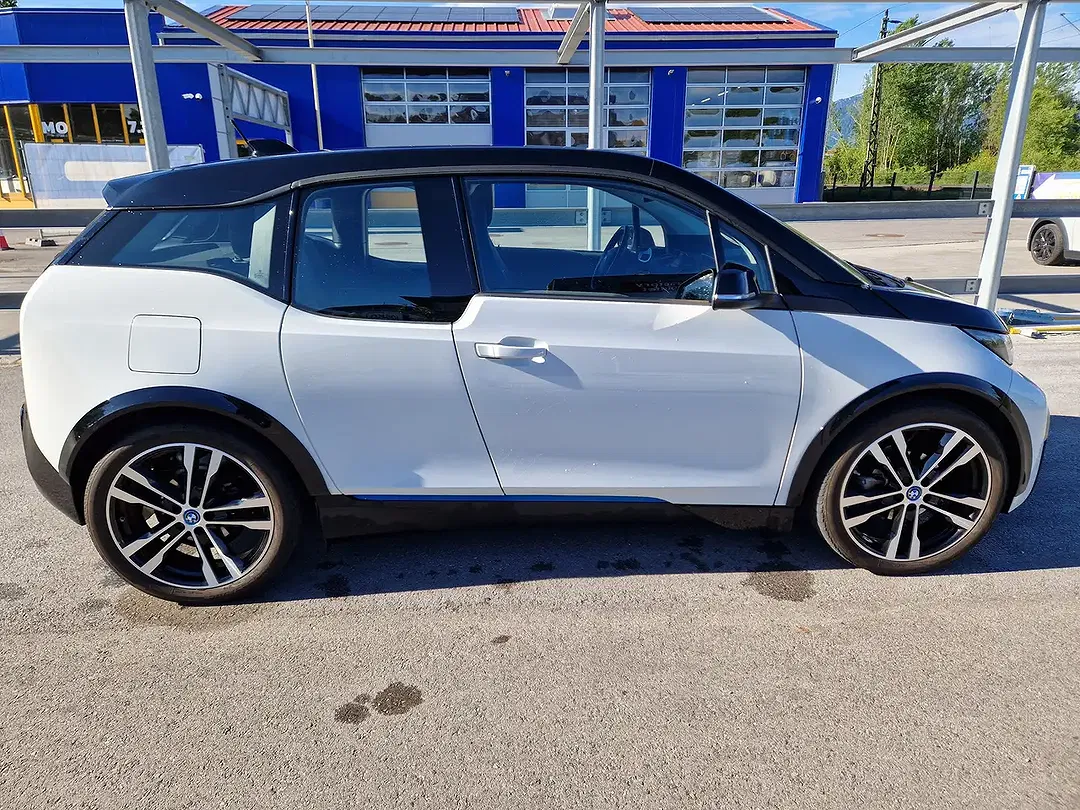BMW i3 - foto 1