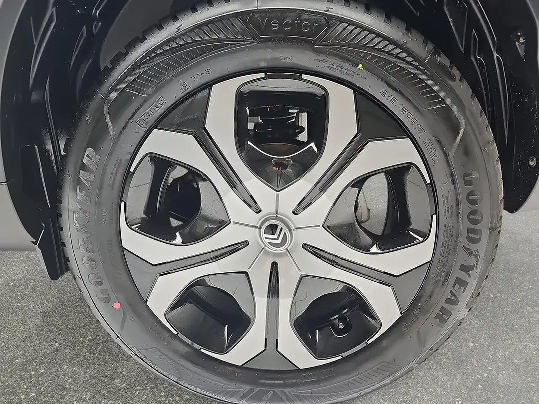 Citroen C3 Aircross 1.2 Hybrid Plus - Thumbnail 6