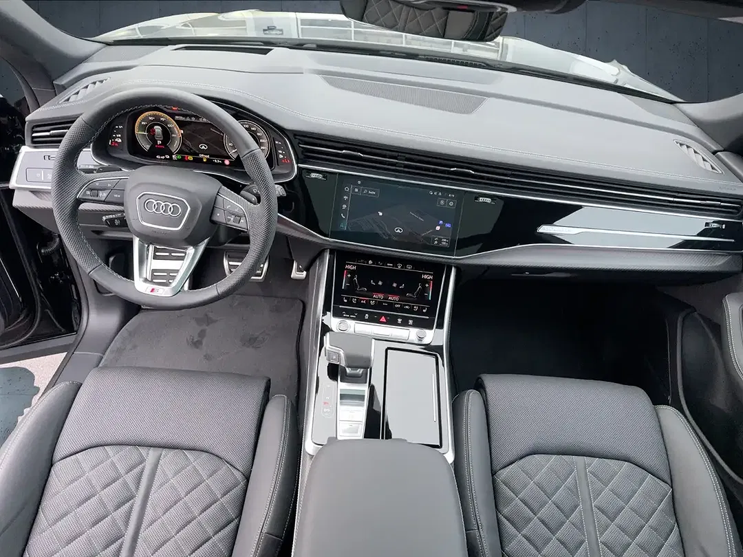 Audi Q8 TFSI e tiptronic quattro S line - Thumbnail 11