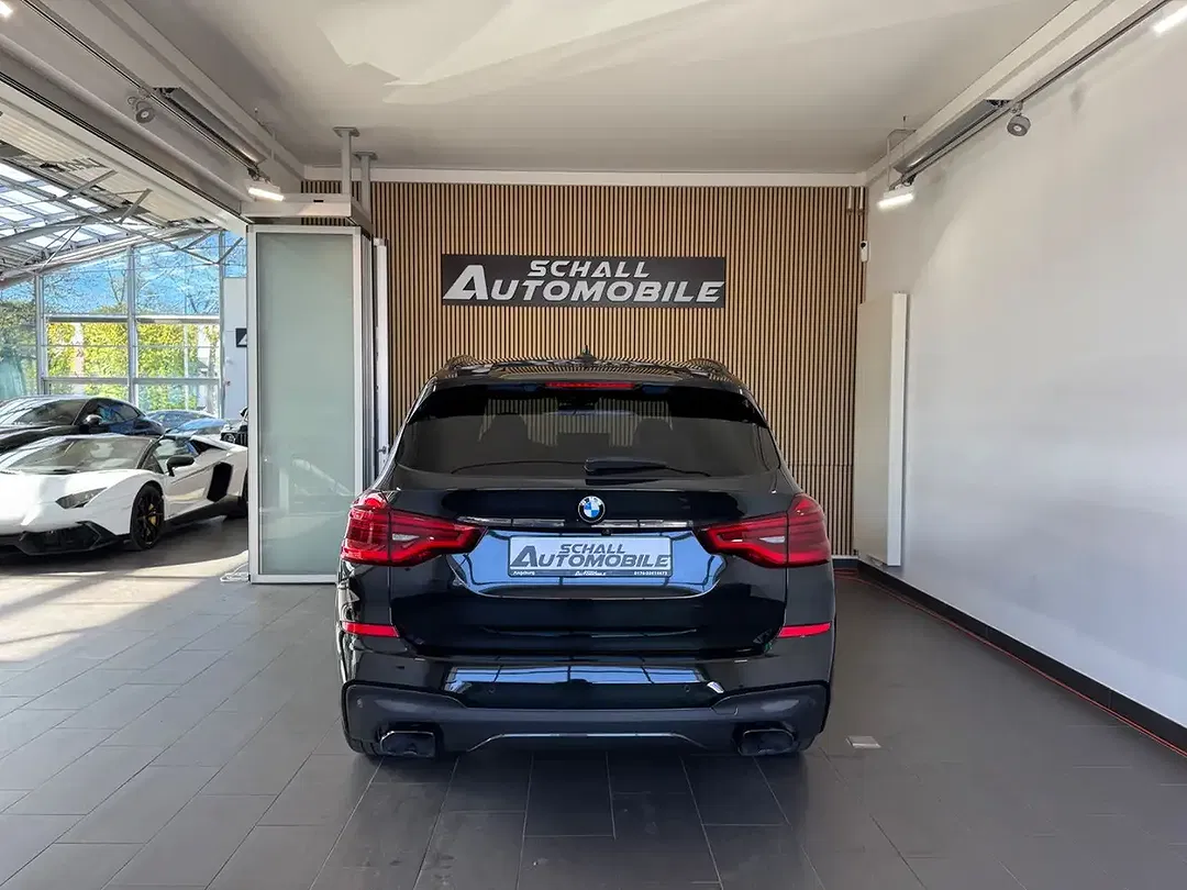 BMW X3 M - Thumbnail 4