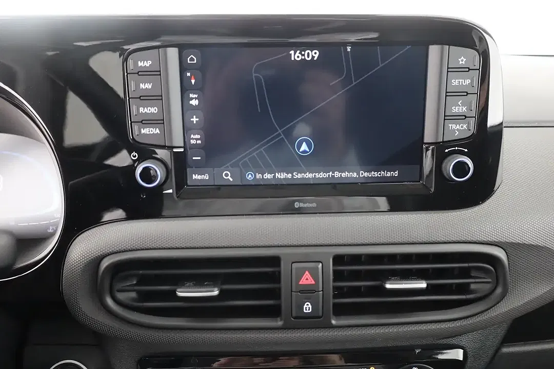 Hyundai i10 1.0 - Thumbnail 10