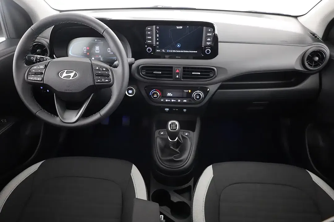 Hyundai i10 1.0 - Thumbnail 8