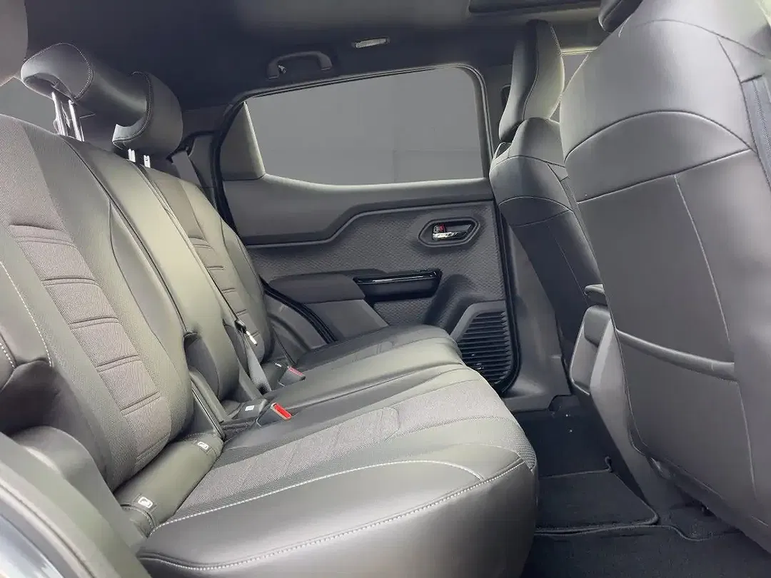 Toyota Urban Cruiser Lounge - Thumbnail 13