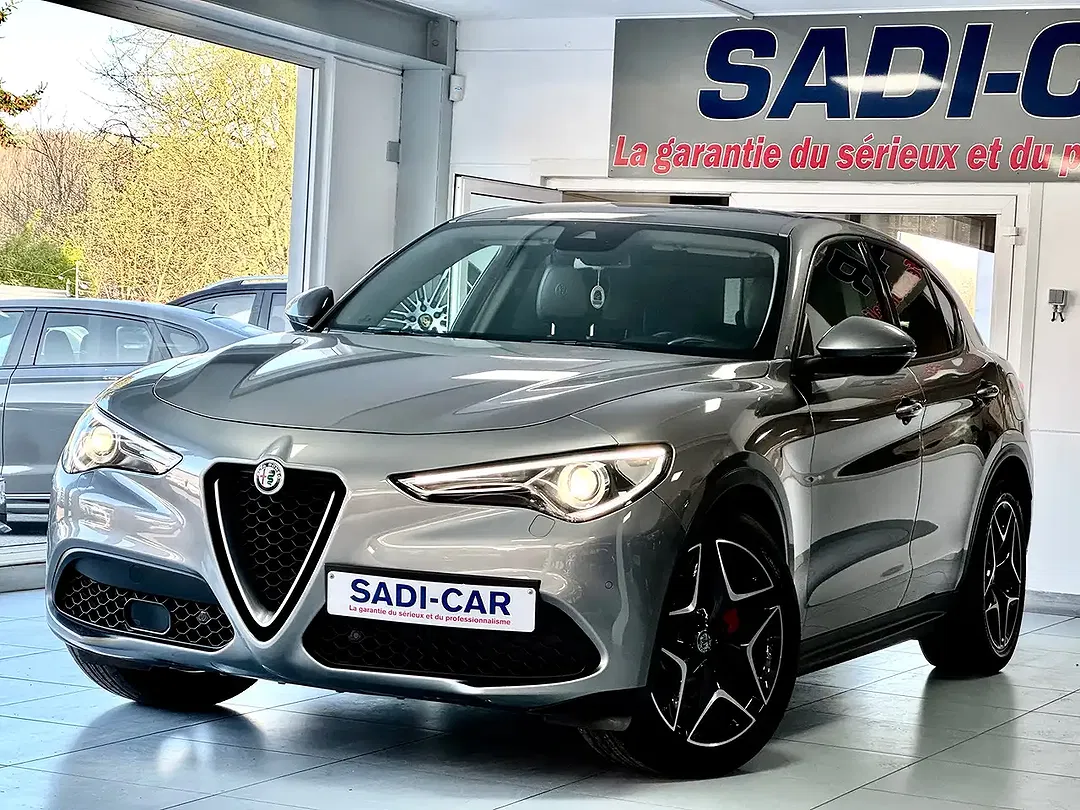 Alfa Romeo Stelvio 2.2 Super - Thumbnail 3