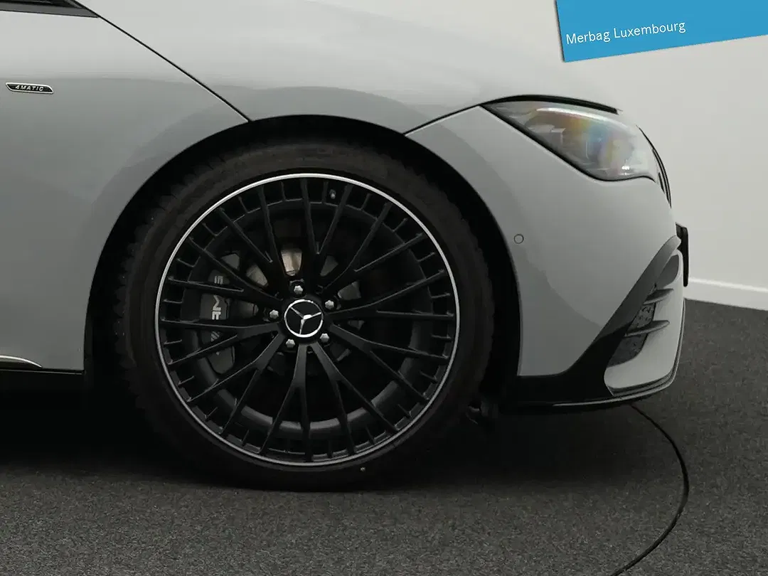 Mercedes-Benz EQE 43 4MATIC AMG - Thumbnail 6
