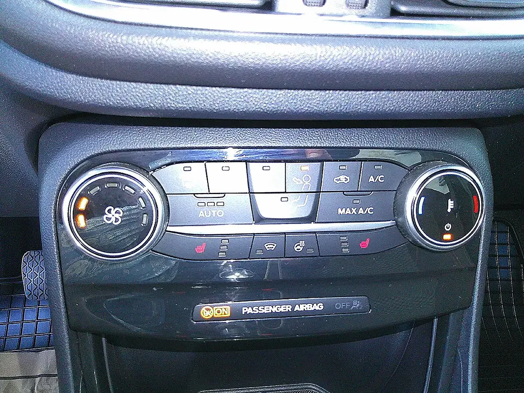 Ford Puma 1.0 EcoBoost Hybrid ST-Line - Thumbnail 14