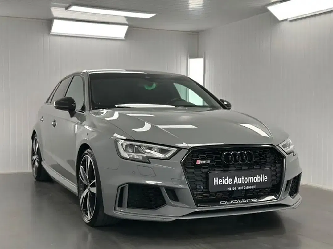 Audi RS3 2.5 TFSI quattro RS Sportback - Thumbnail 3