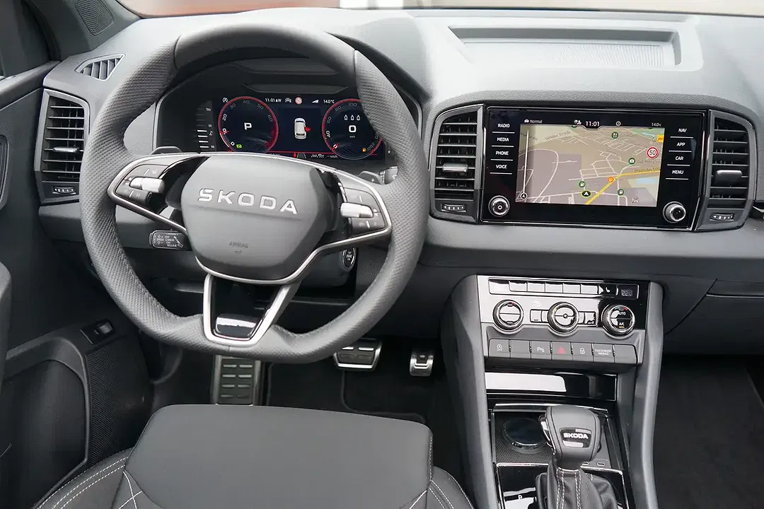 Skoda Karoq 1.5 TSI DSG Sportline - Thumbnail 8