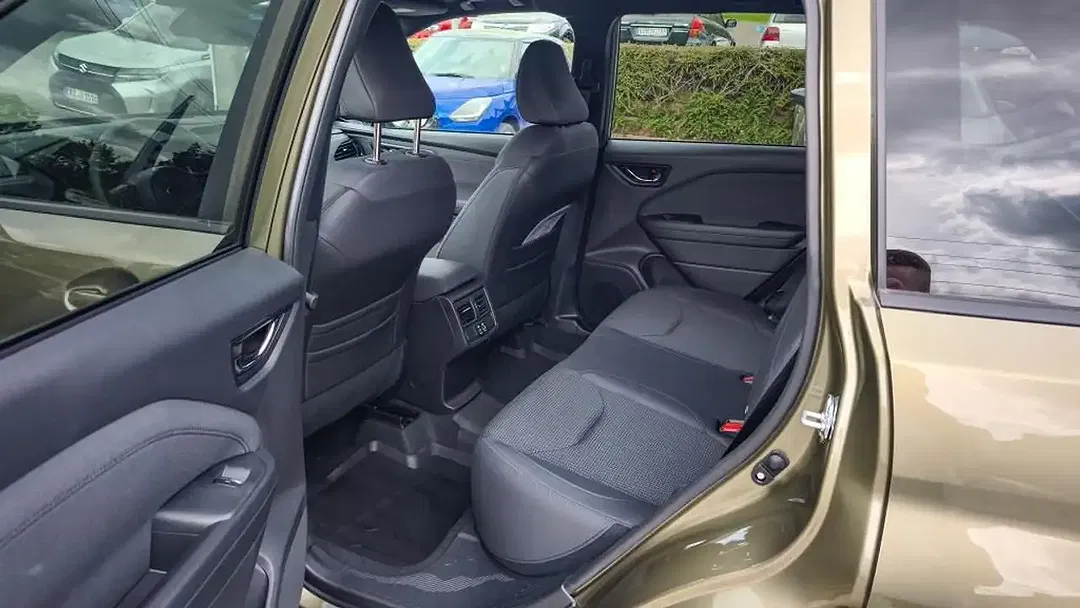 Subaru Forester 2.0 AWD Exclusive - Thumbnail 7