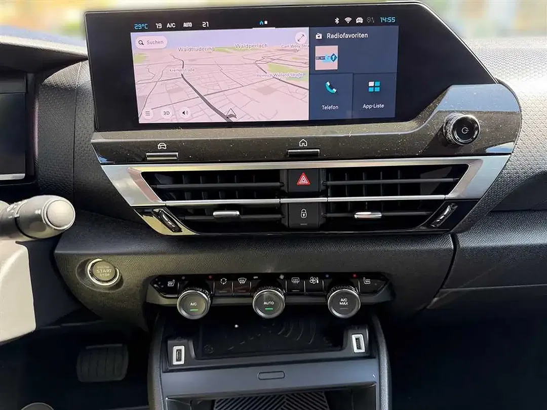 Citroen C4 1.2 EAT8 - Thumbnail 14