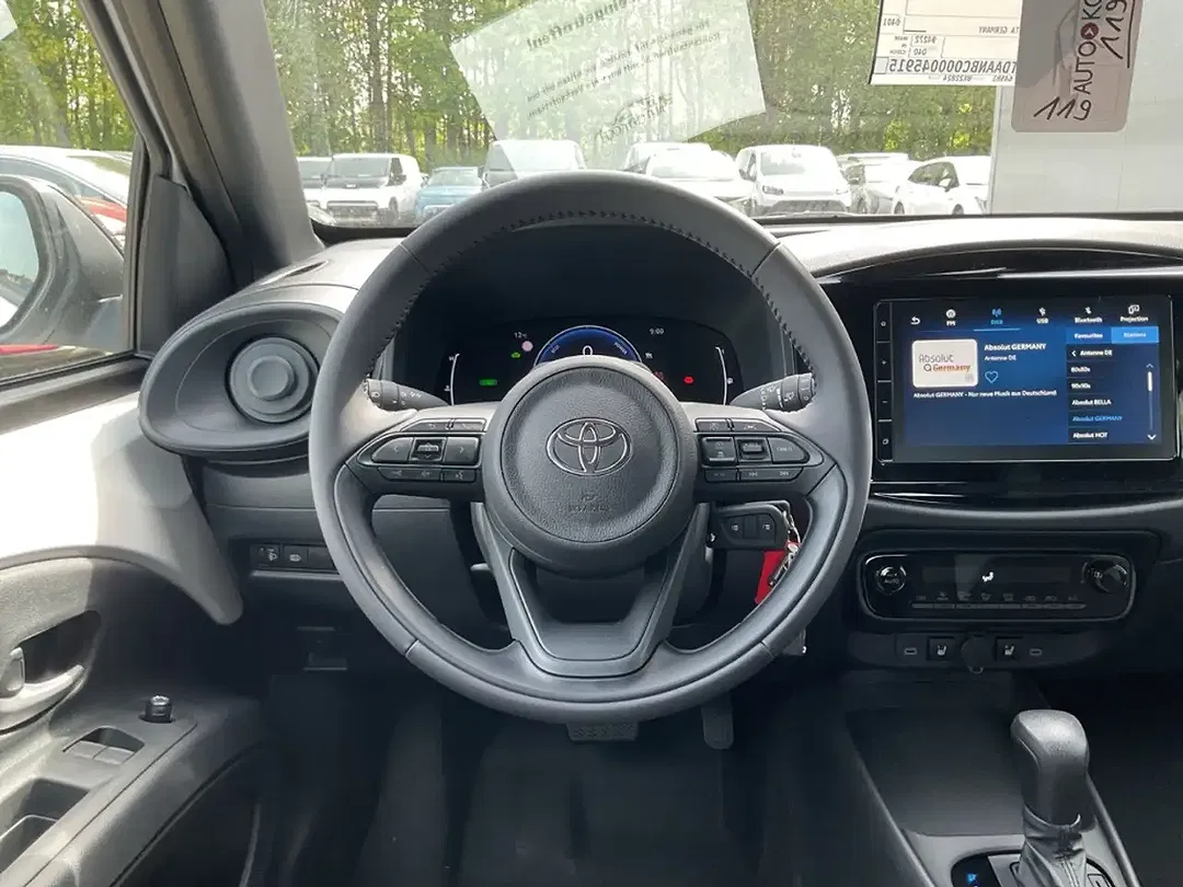 Toyota Aygo X Hybrid Active - Thumbnail 13