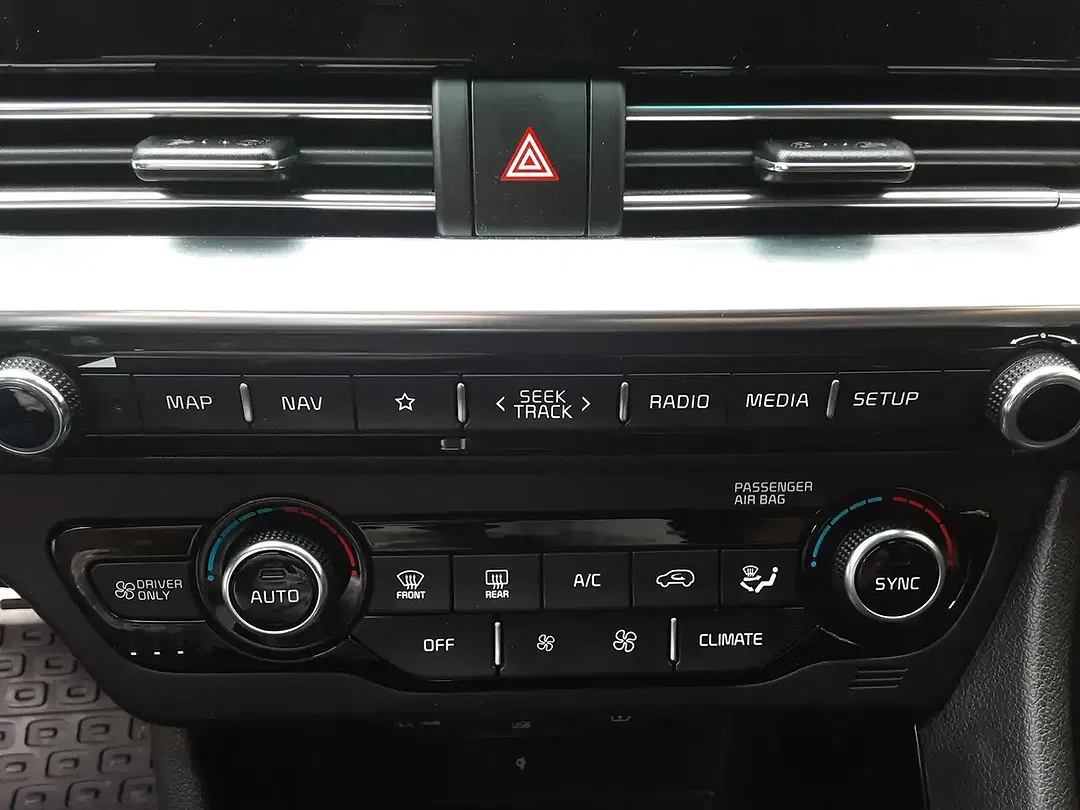 Kia Niro 1.6 GDI PHEV Hybrid AMT Spirit - foto 16