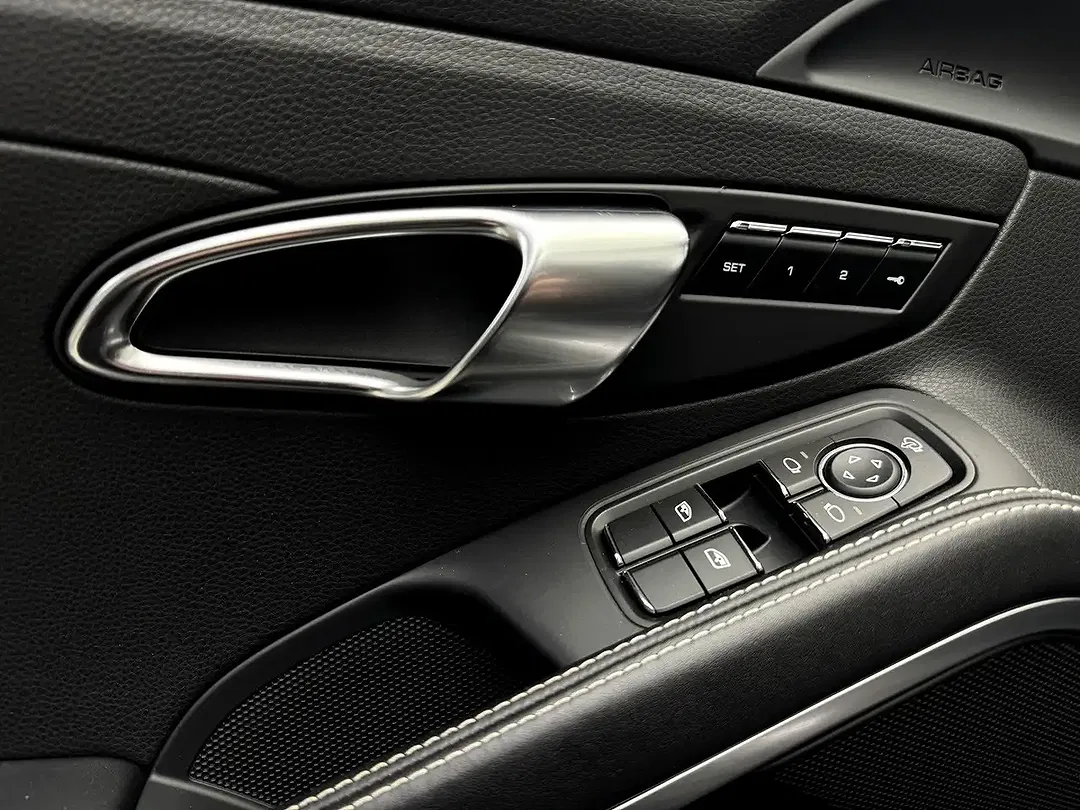 Porsche 718 Sport Chrono Style Edition - Thumbnail 14