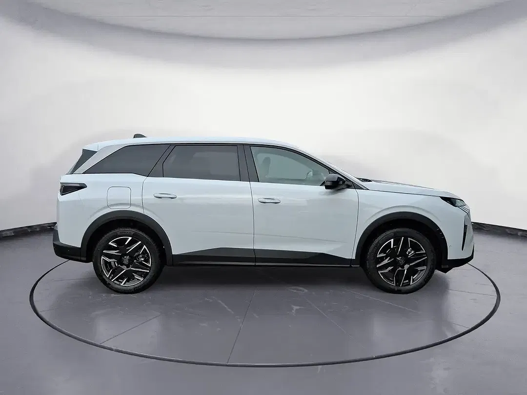 Peugeot 5008 145 e-DSC6 - Thumbnail 4