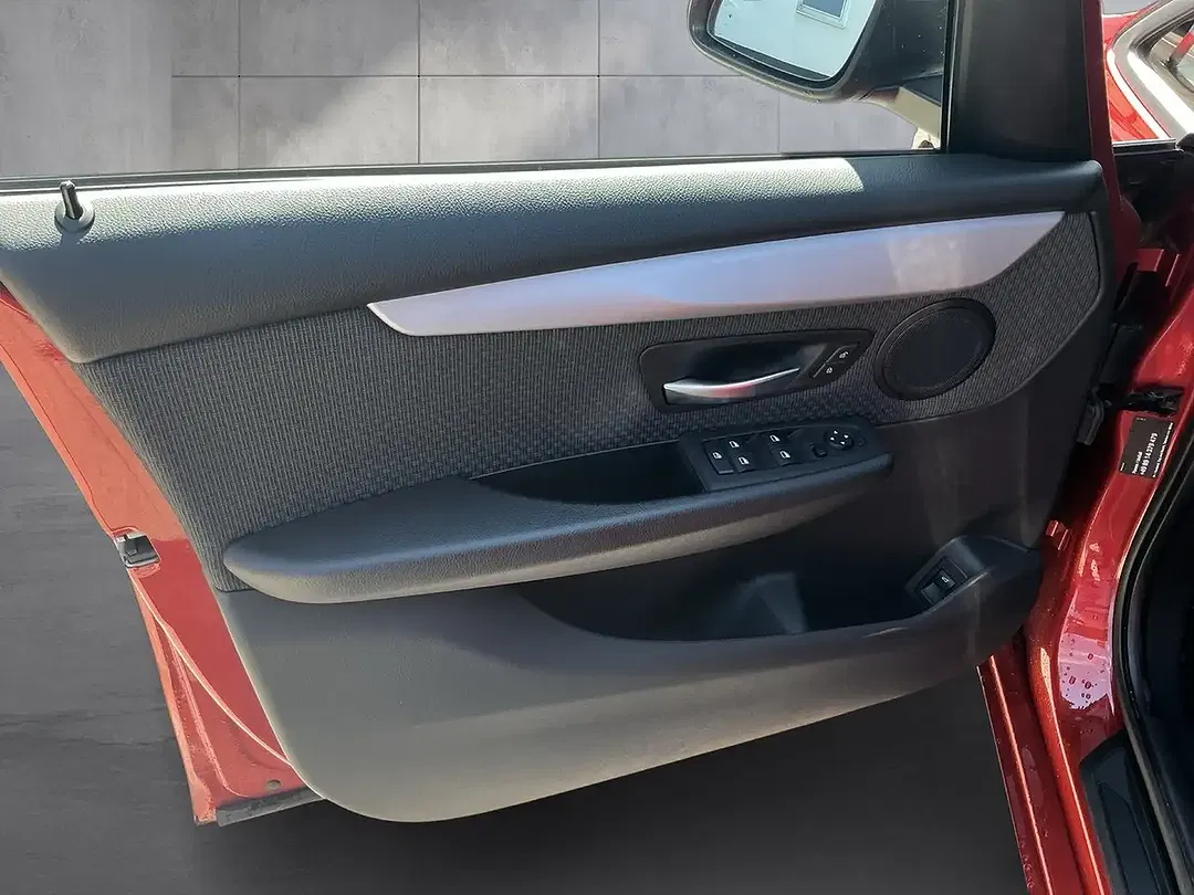 BMW 216 Active Tourer - Thumbnail 5
