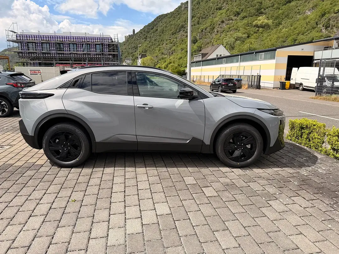 Subaru Uncharted Active - Thumbnail 10