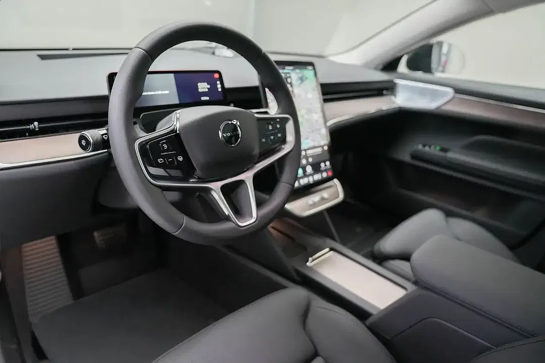 Volvo ES90 Single Motor Extended Range Ultra - Thumbnail 6