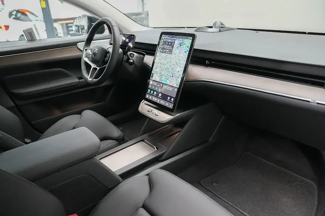 Volvo ES90 Single Motor Extended Range Ultra - Thumbnail 8