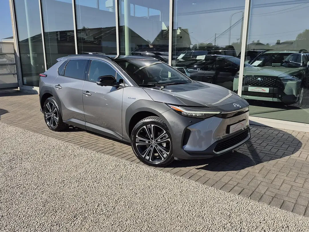 Toyota bZ4X 4x4 Premium - foto 1