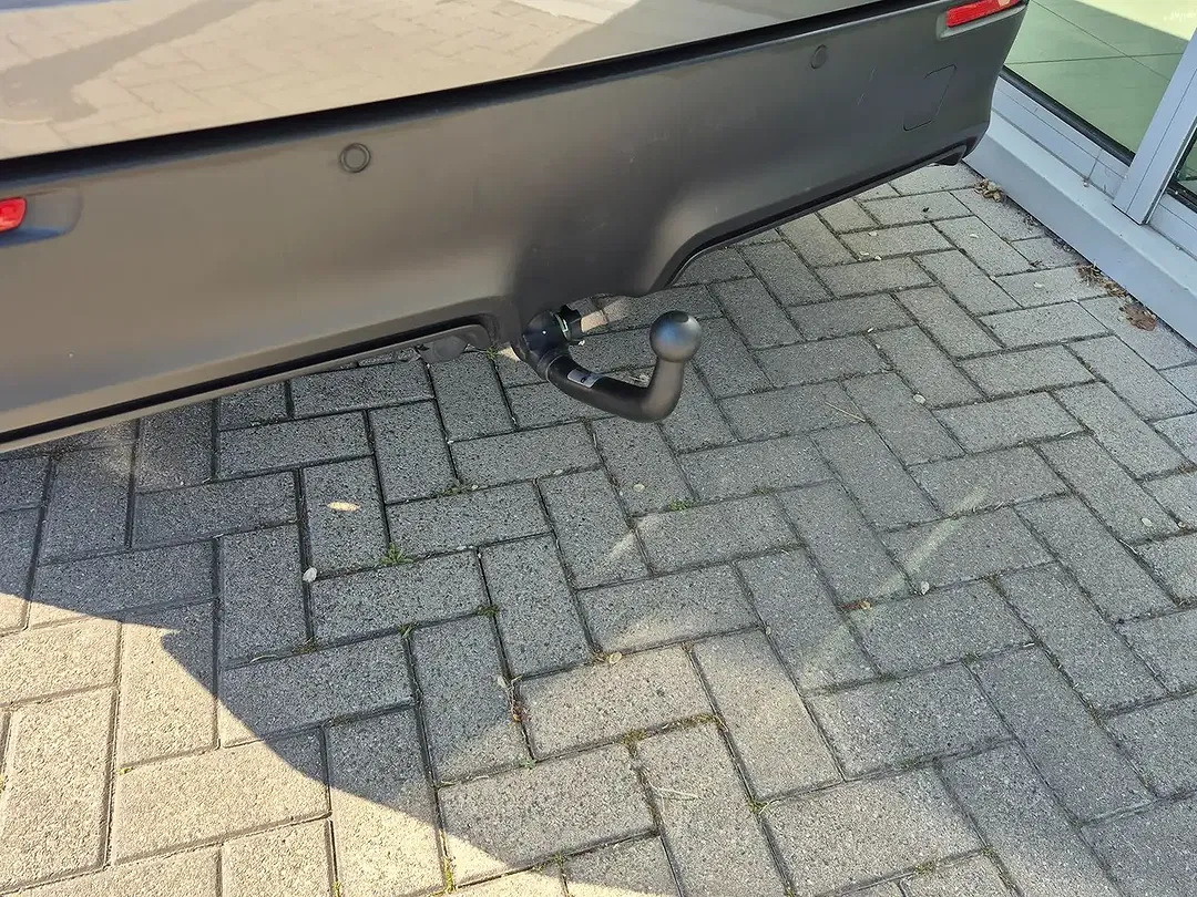 Toyota bZ4X 4x4 Premium - Thumbnail 6