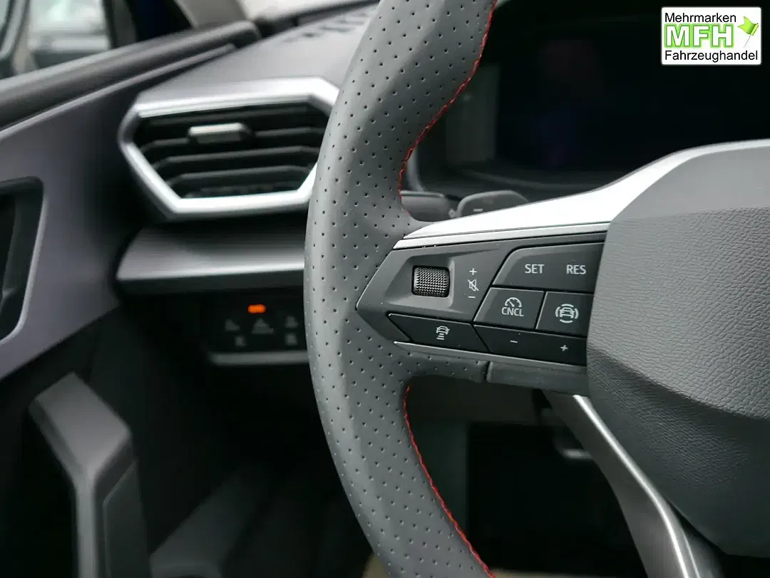 CUPRA Leon 1.5 eTSI DSG Sportstourer - Thumbnail 11
