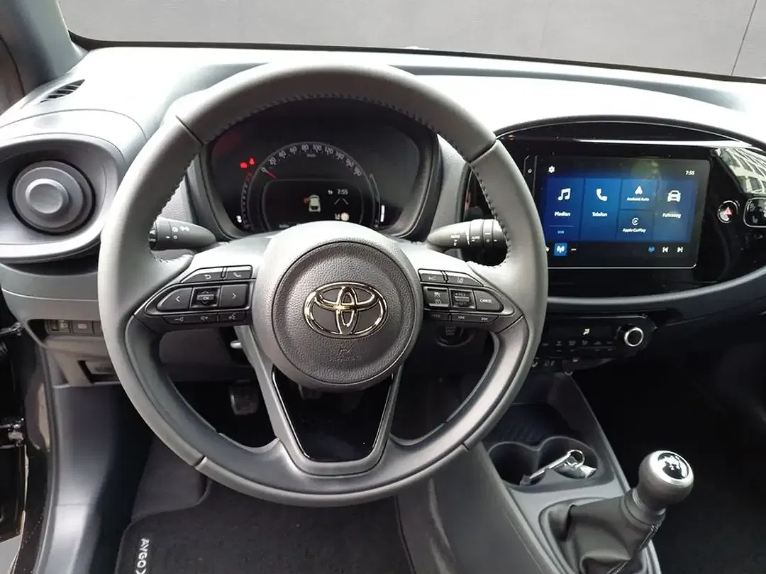 Toyota Aygo X Business Edition - Thumbnail 10