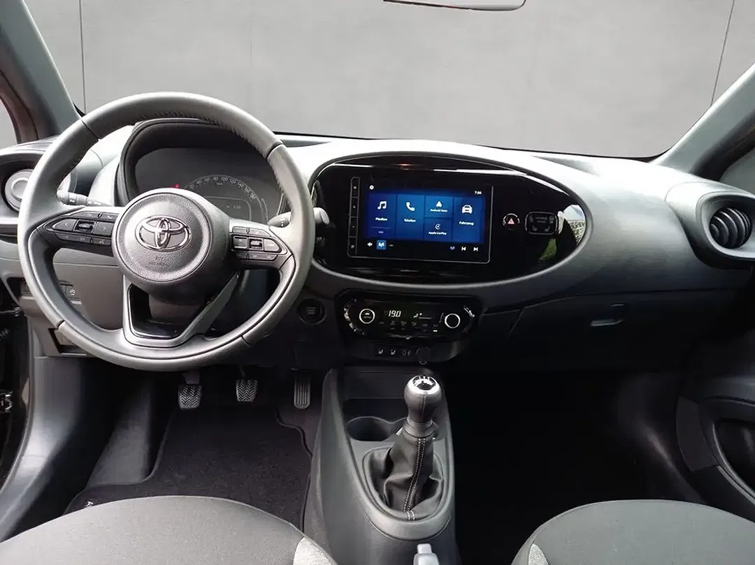 Toyota Aygo X Business Edition - Thumbnail 12