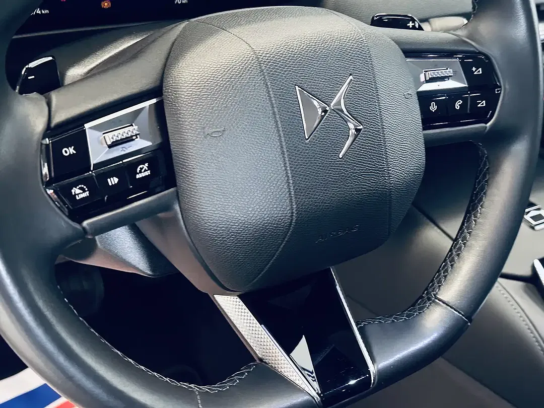 DS Automobiles DS 4 - Thumbnail 12