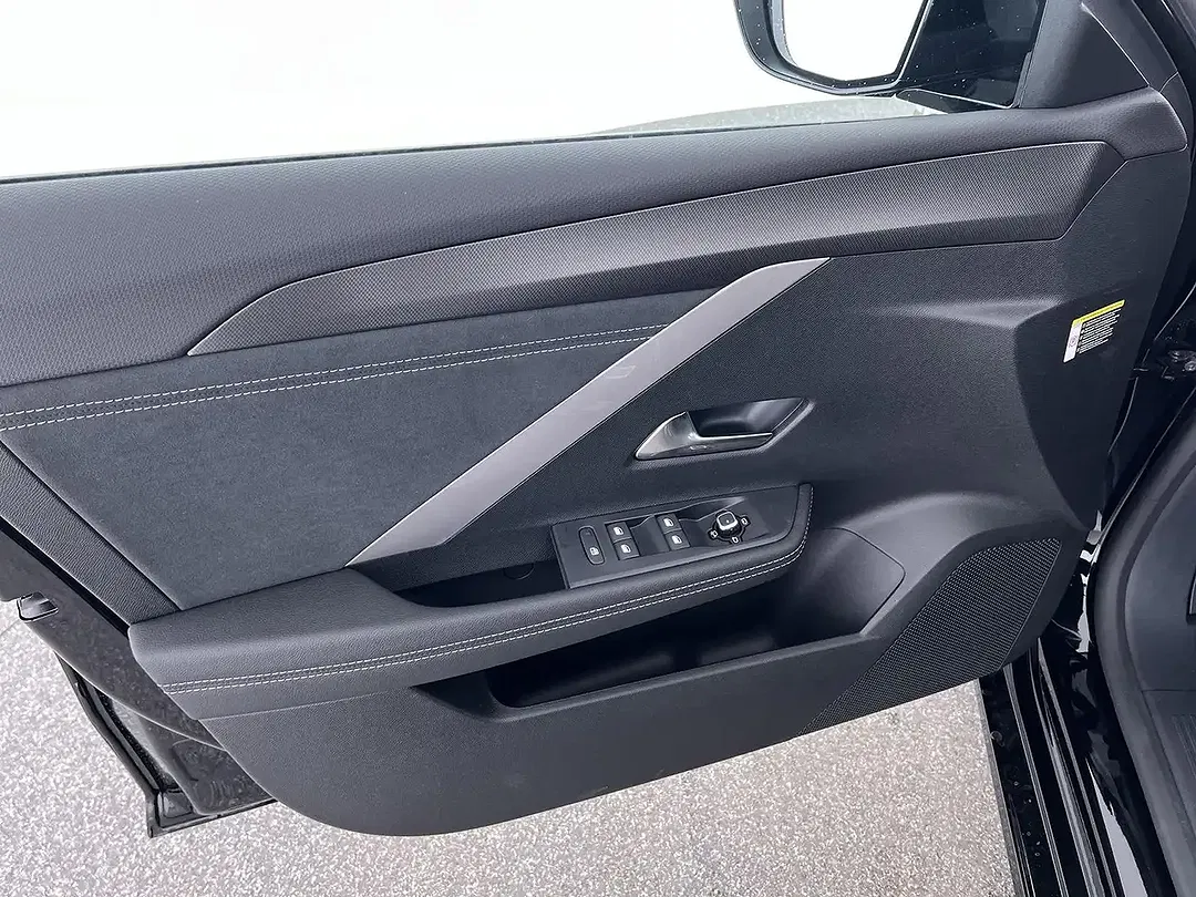 Opel Astra 1.2 GS IntelliLux LED - Thumbnail 11