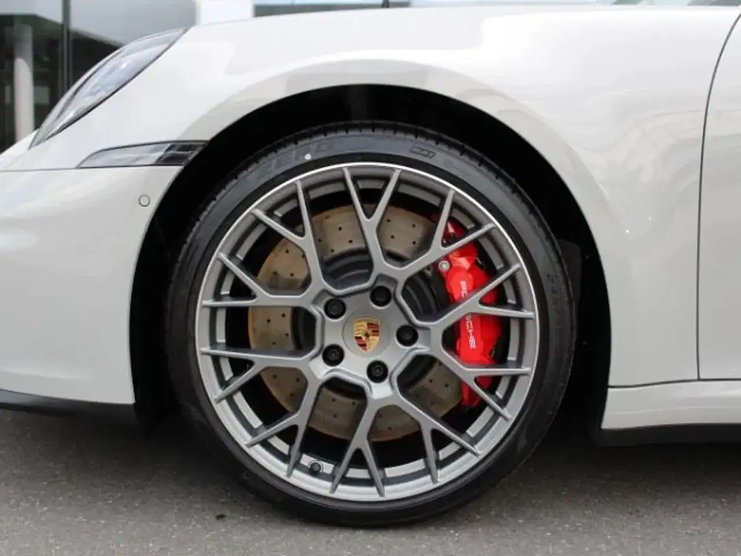Porsche 992 Carrera S - Thumbnail 10