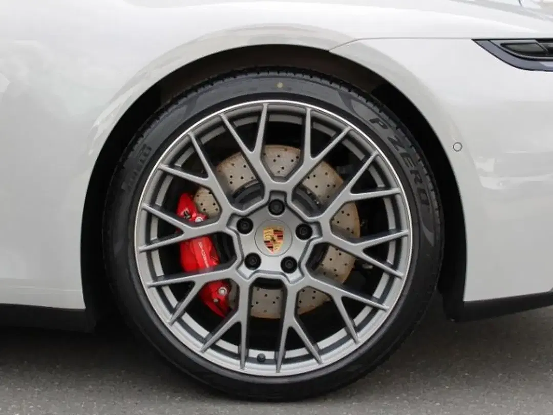 Porsche 992 Carrera S - Thumbnail 14