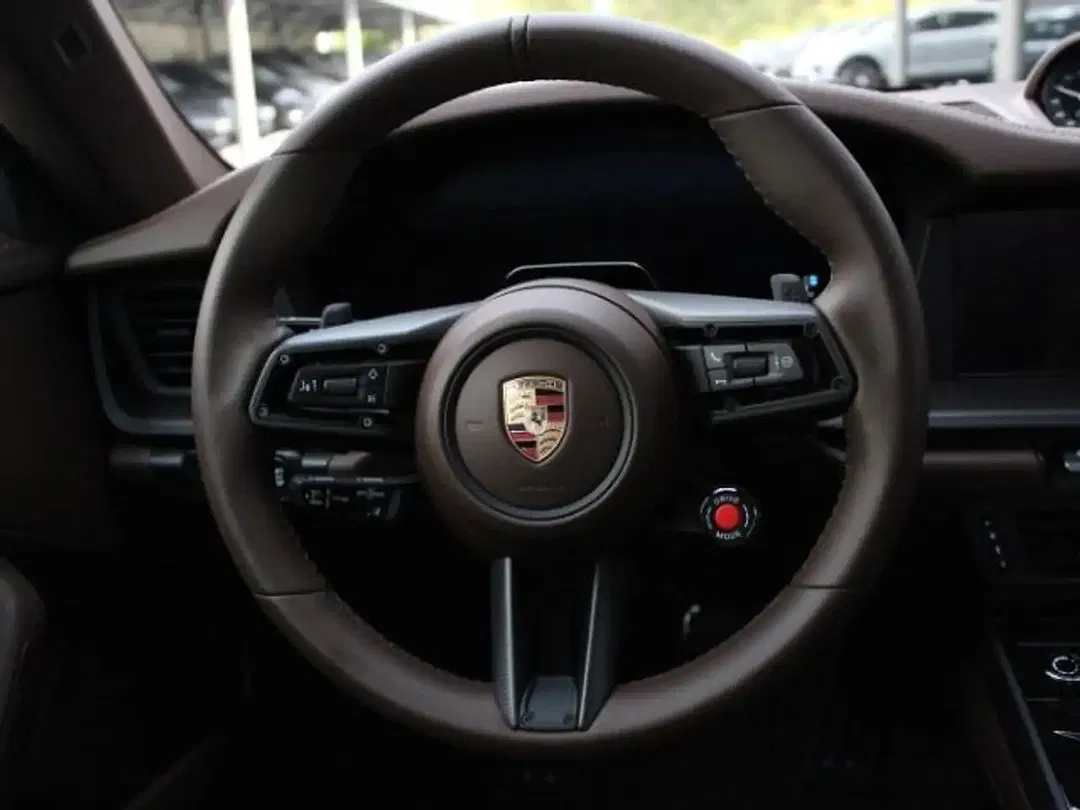 Porsche 992 Carrera S - Thumbnail 5