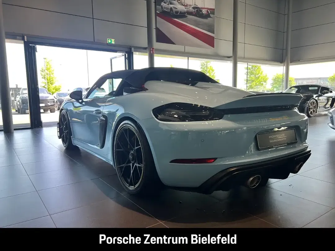 Porsche 718 Spyder RS Sport Chrono - Thumbnail 3