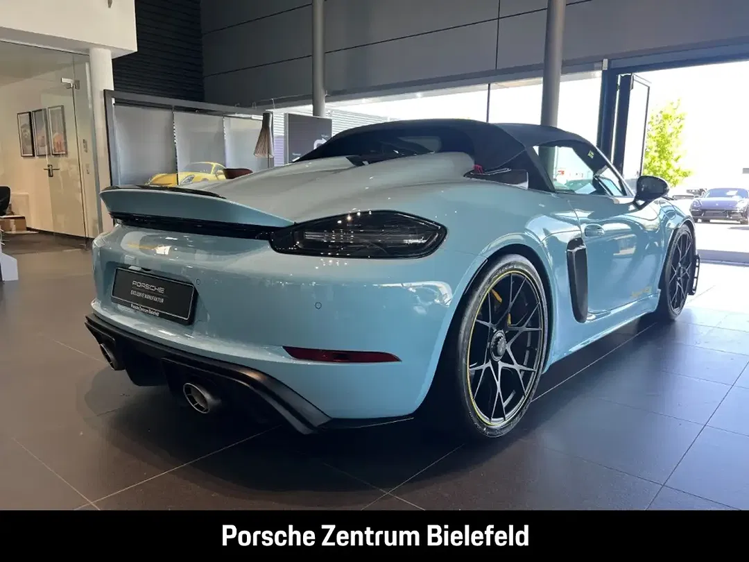 Porsche 718 Spyder RS Sport Chrono - Thumbnail 6