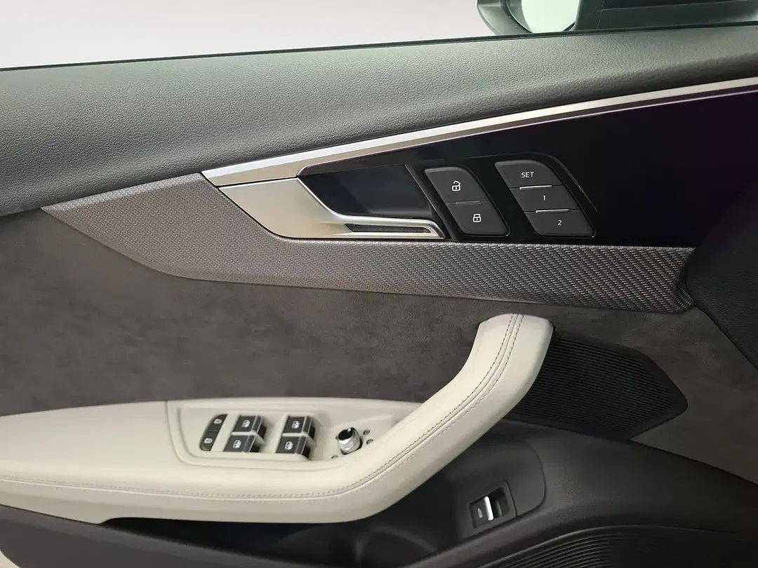 Audi RS4 2.9 TFSI quattro RS Avant - Thumbnail 14
