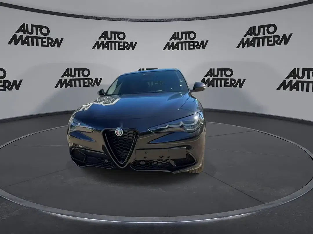 Alfa Romeo Stelvio 2.2 16V Q4 Intensa - Thumbnail 3