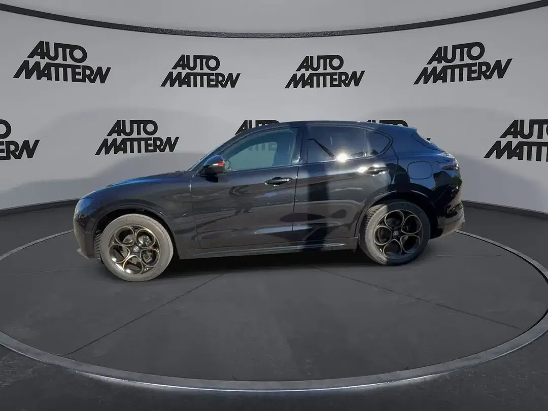 Alfa Romeo Stelvio 2.2 16V Q4 Intensa - Thumbnail 5