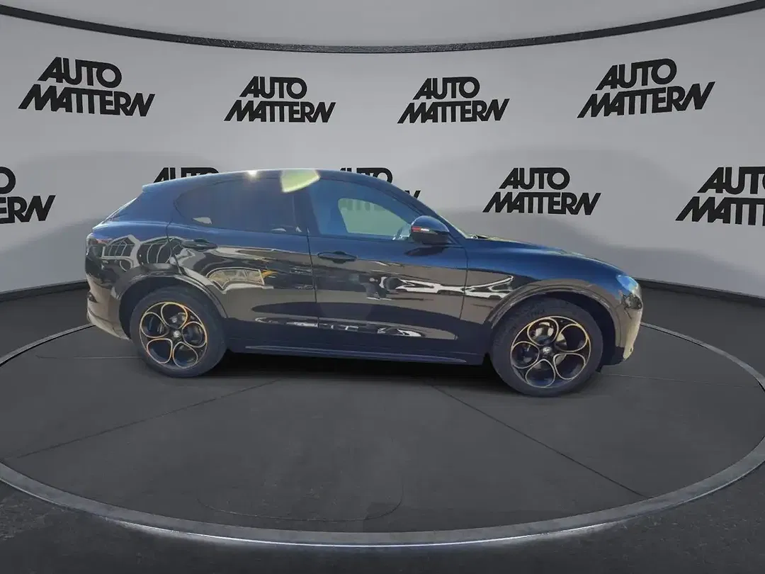 Alfa Romeo Stelvio 2.2 16V Q4 Intensa - Thumbnail 9