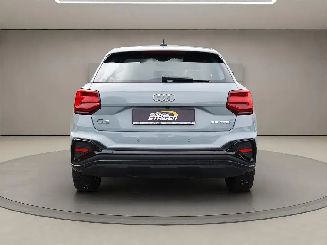 Audi Q2 35 TFSI Matrix LED S line - Thumbnail 3