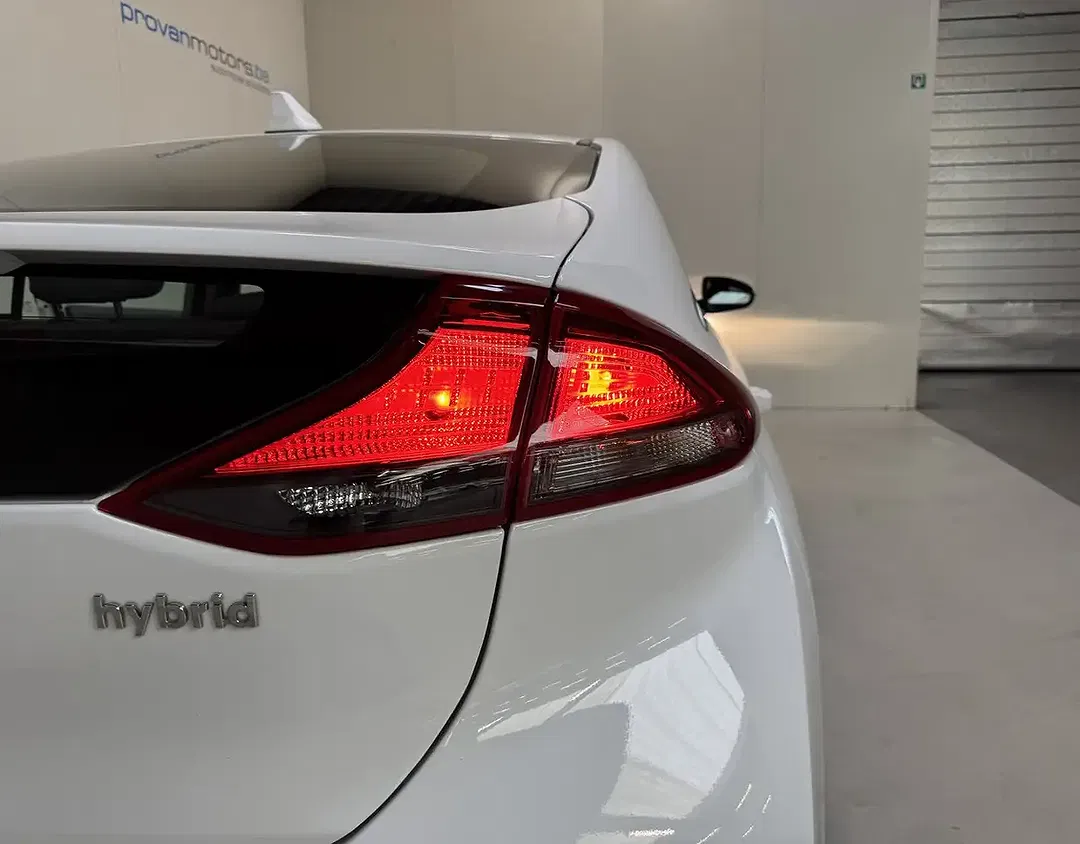 Hyundai IONIQ 1.6 Hybrid - Thumbnail 20