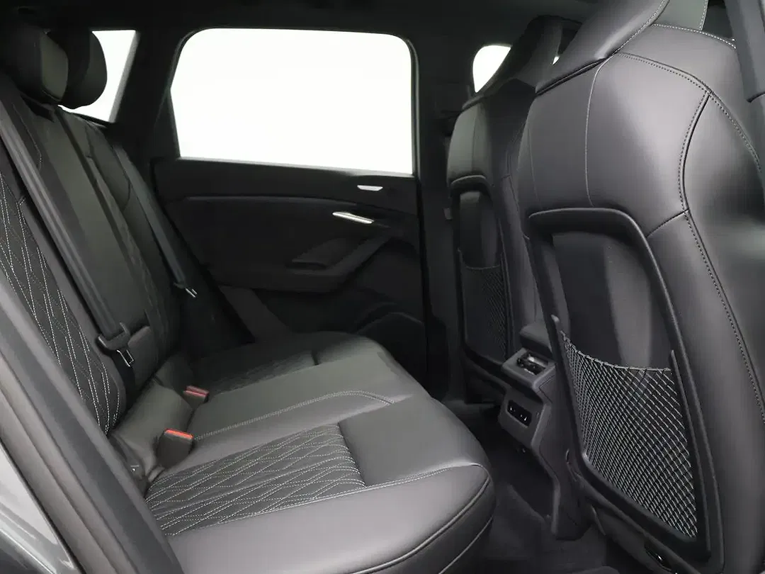Audi SQ6 e-tron quattro - Thumbnail 6