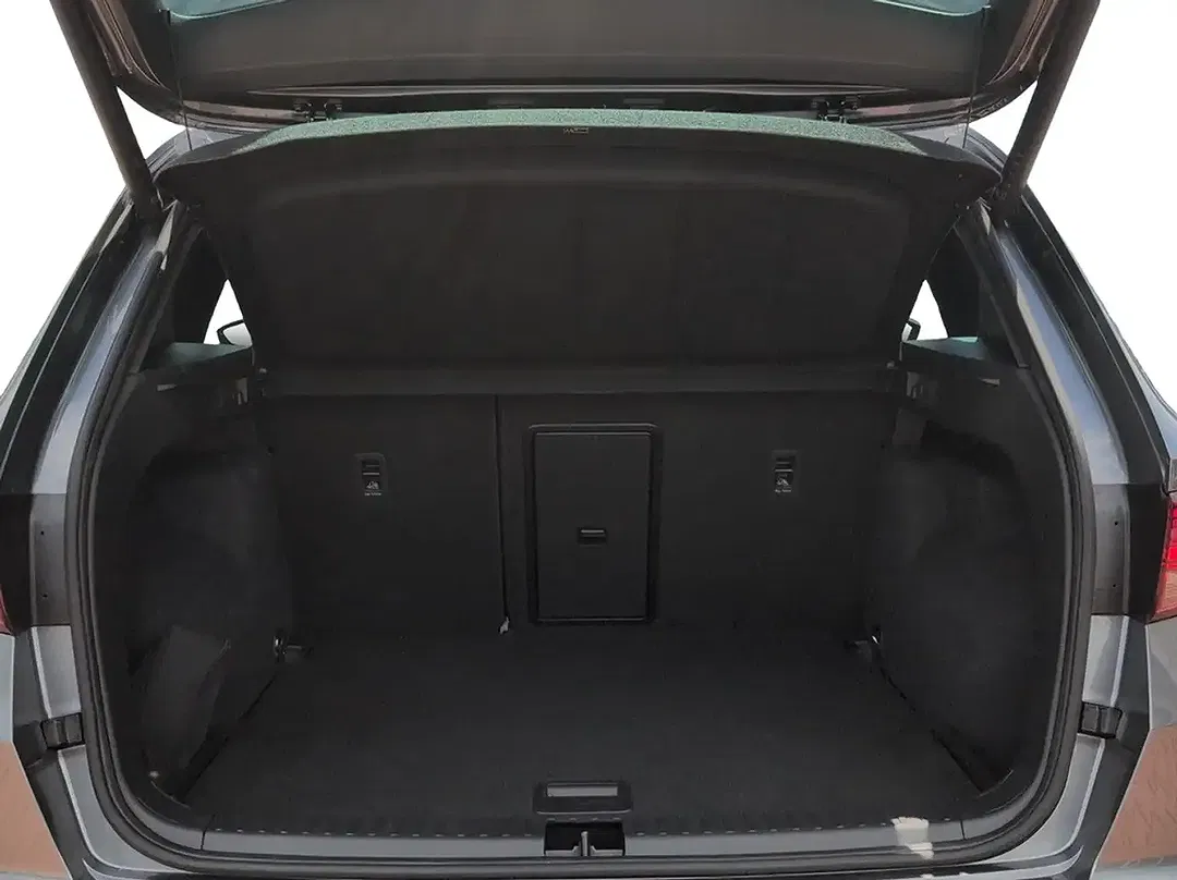 CUPRA Ateca 2.0 TSI DSG 4Drive VZ DCC - Thumbnail 9