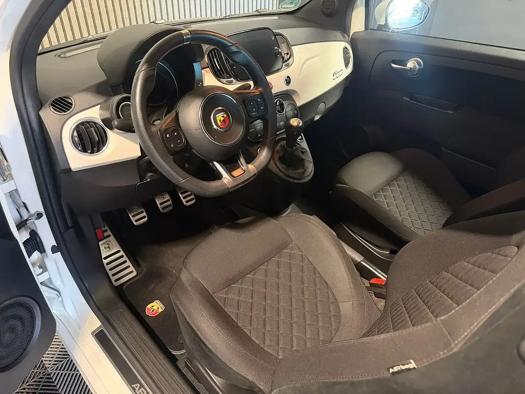 Abarth 500 - Thumbnail 6