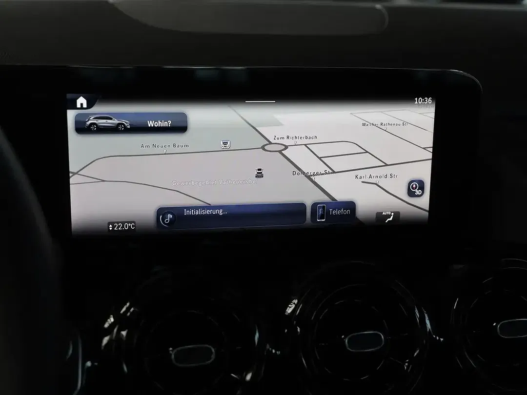Mercedes-Benz GLA 200 - Thumbnail 8