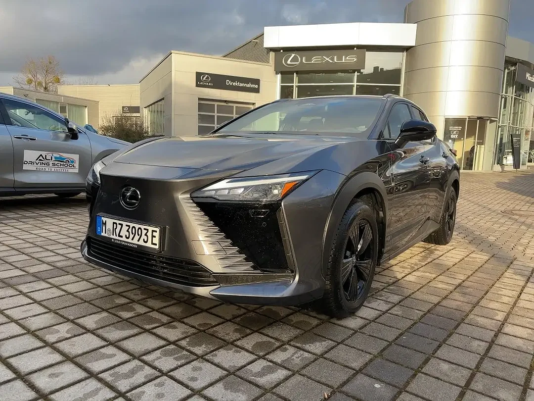 Lexus RZ AUT Executive - Afbeelding 1