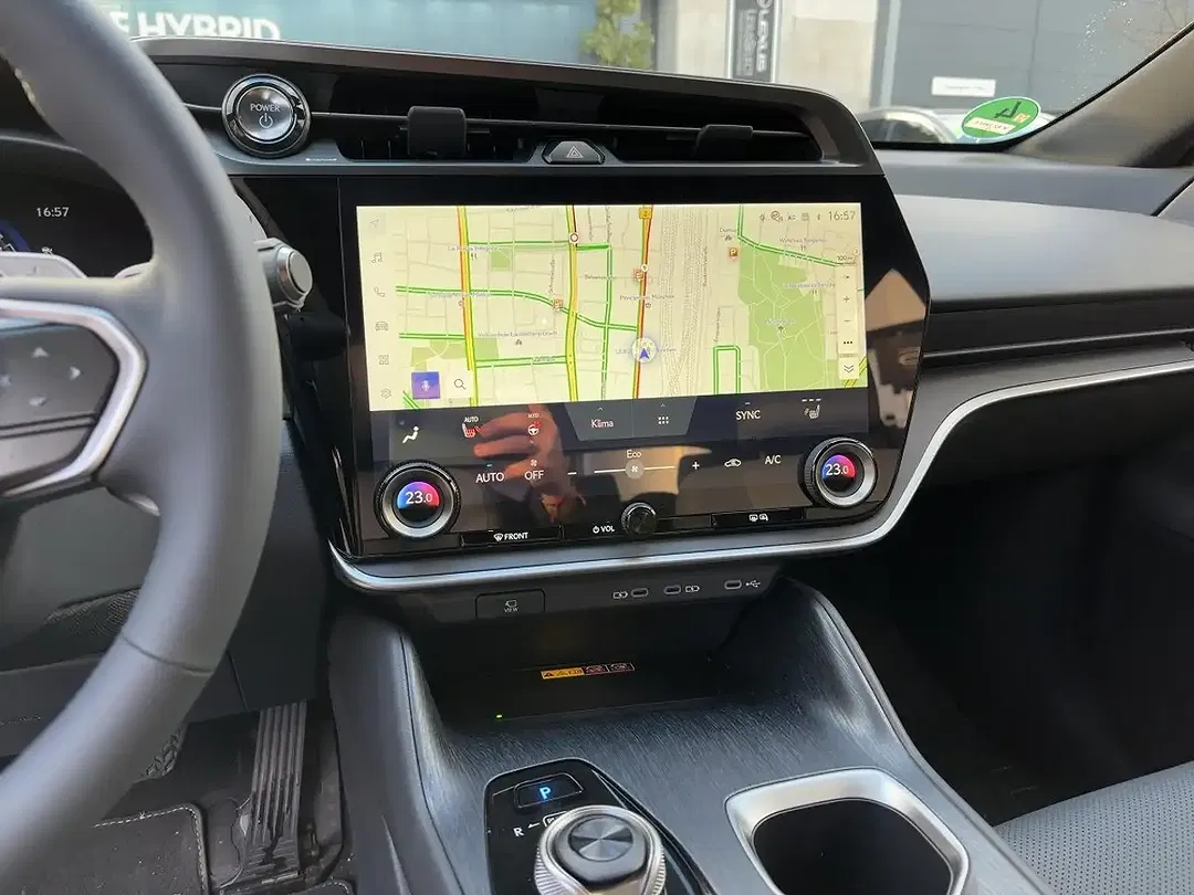 Lexus RZ AUT Executive - Thumbnail 12