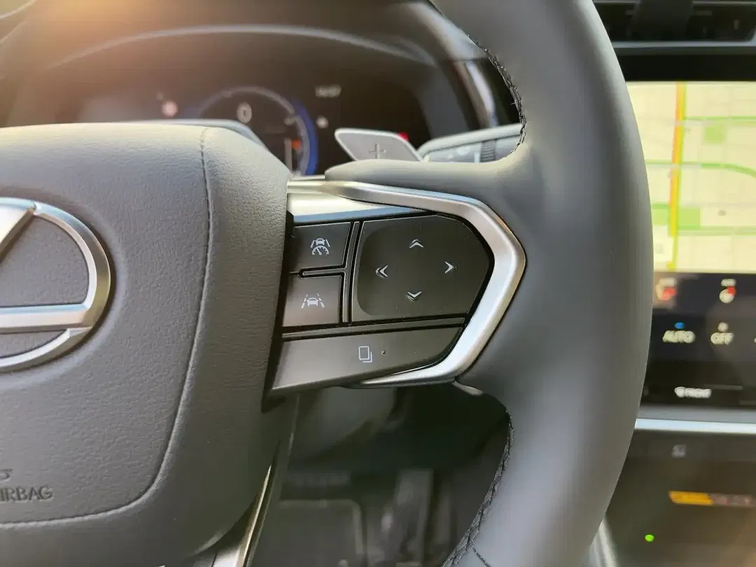 Lexus RZ AUT Executive - Thumbnail 15